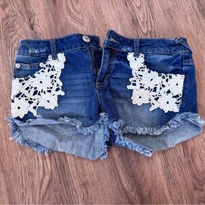 Jean shorts with lace detail